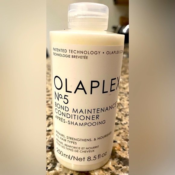 2/$30 Olaplex No.5 Bond Maintenance Conditioner - Picture 10 of 12